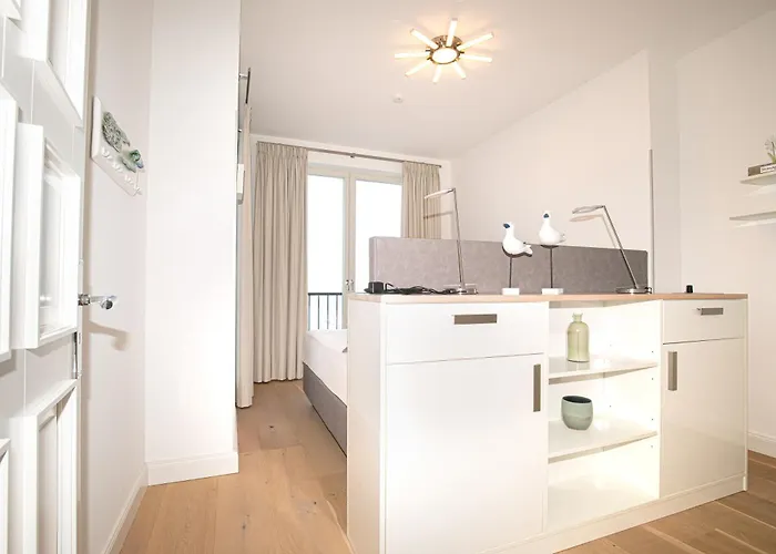 First Diamond Lägenhet *