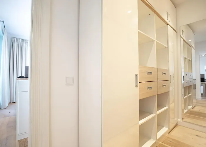 First Diamond Sellin (Rugen)